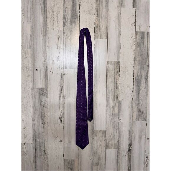 Jos. A. Bank Executive Collection tie in purple with small white polka dots - Picture 3 of 5